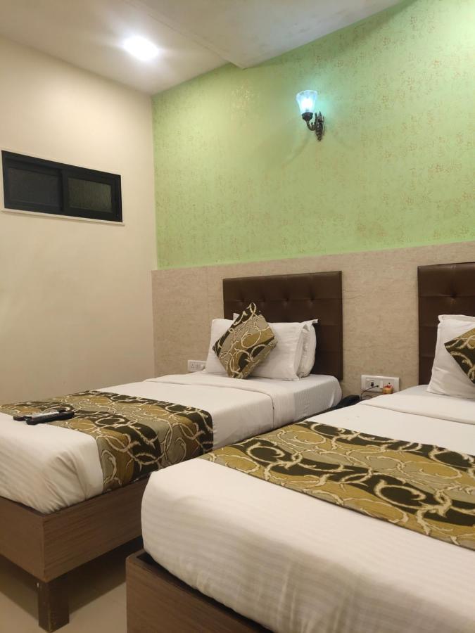 Hotel Golden Nest Popular Residency Mumbai Luaran gambar