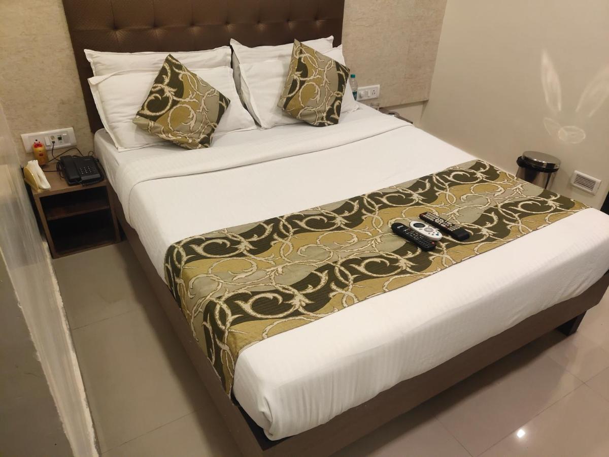Hotel Golden Nest Popular Residency Mumbai Luaran gambar