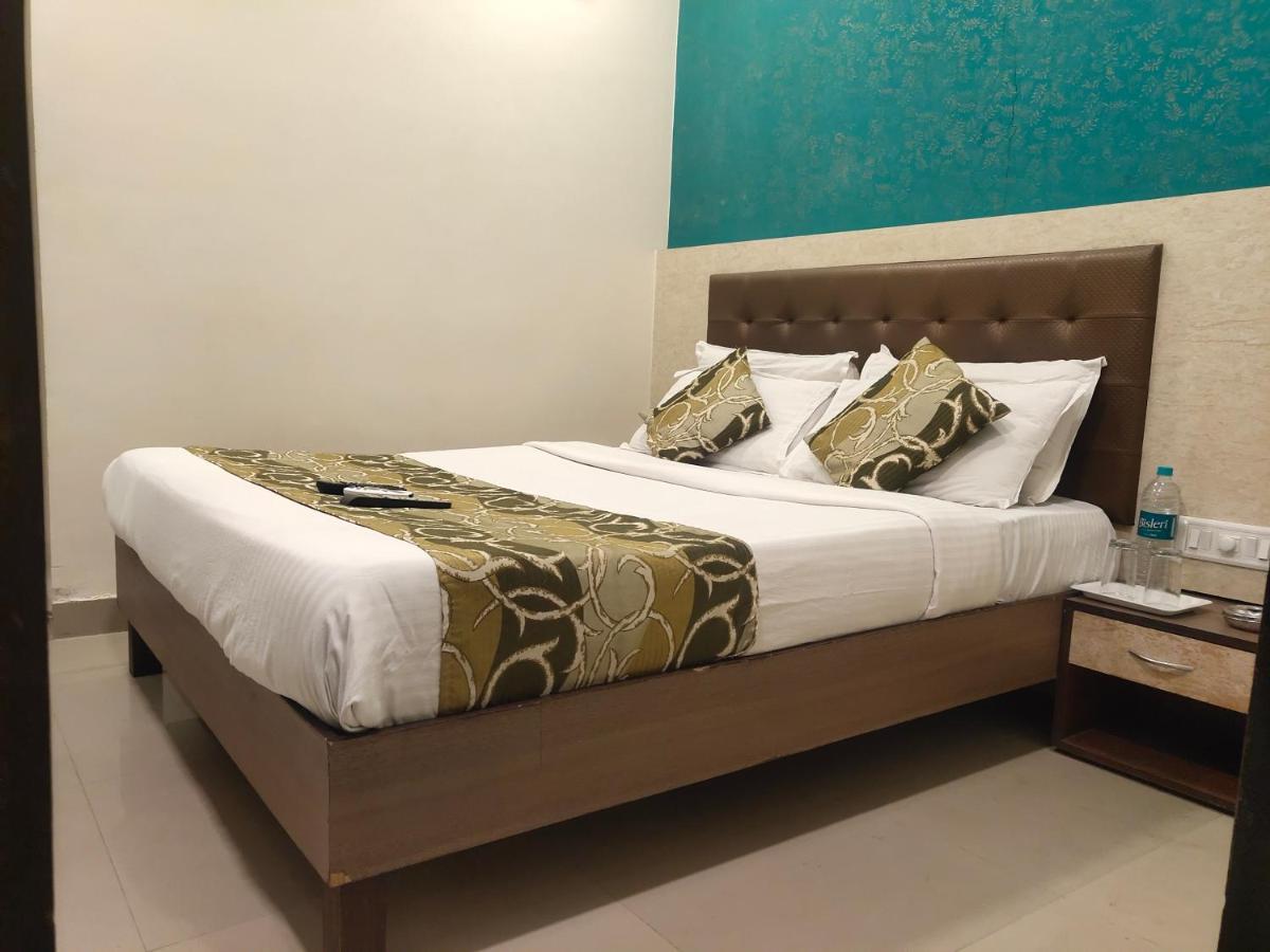 Hotel Golden Nest Popular Residency Mumbai Luaran gambar