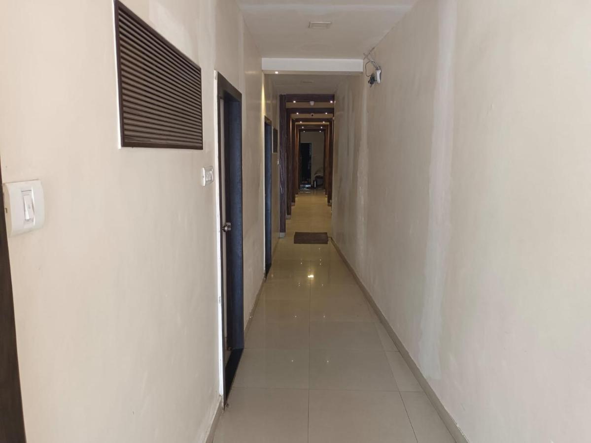 Hotel Golden Nest Popular Residency Mumbai Luaran gambar