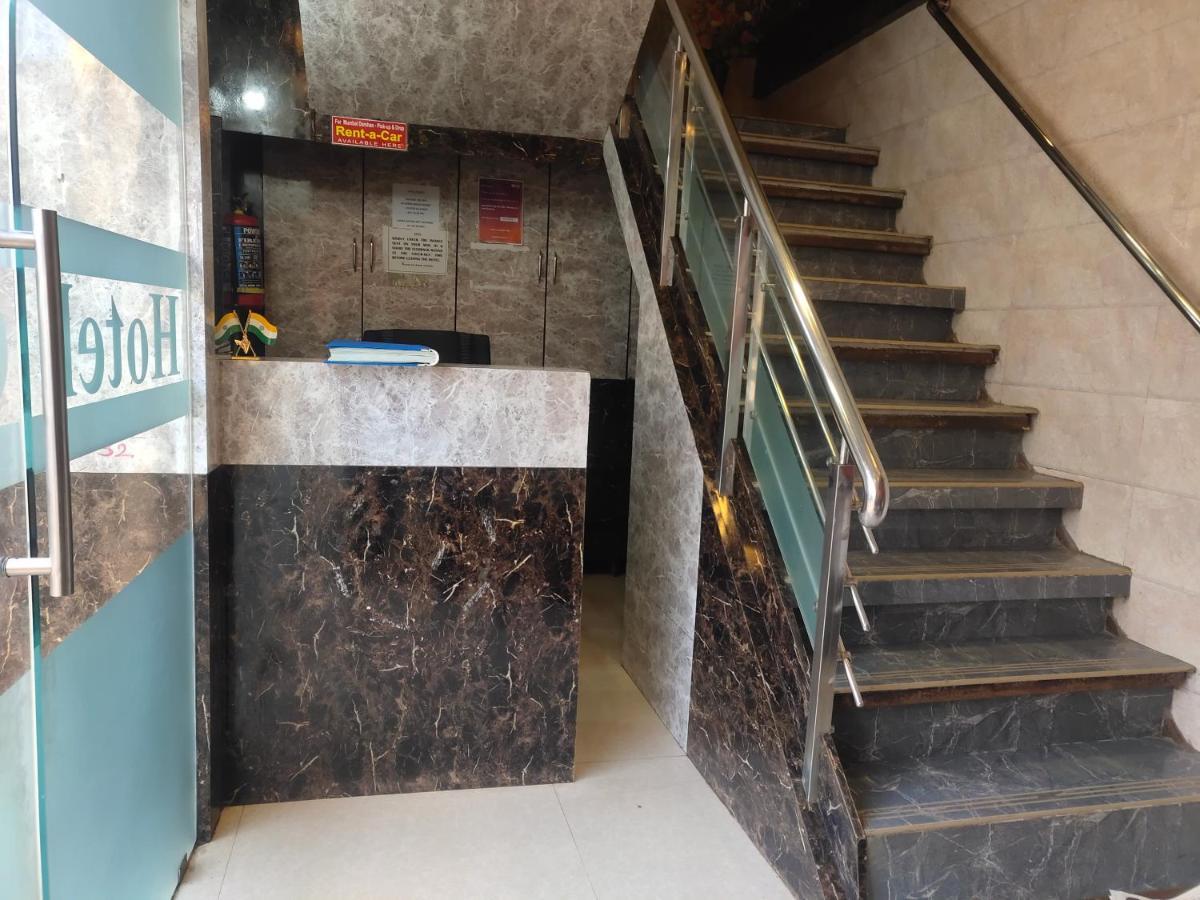 Hotel Golden Nest Popular Residency Mumbai Luaran gambar