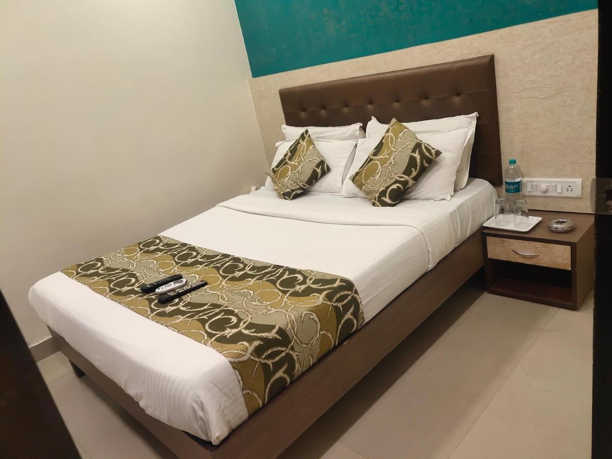 Hotel Golden Nest Popular Residency Mumbai Luaran gambar