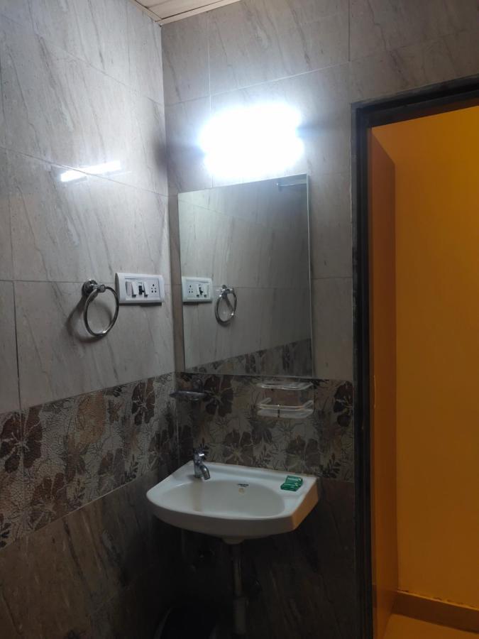 Hotel Golden Nest Popular Residency Mumbai Luaran gambar